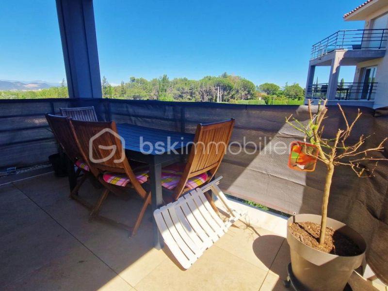 A louer APPARTEMENT T2 41 M2 TERRASSE BORD DE MER ROQUEBRUNE SUR ARGENS