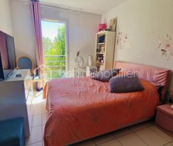 A louer APPARTEMENT T2 41 M2 TERRASSE BORD DE MER ROQUEBRUNE SUR ARGENS