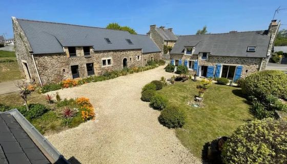 For sale Pretty farmhouse 8 ROOMS 390 M² Saint-Cast-Le-Guildo