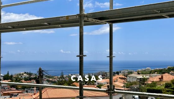 A vendre APPARTEMENT  95 M2 BORD DE MER FUNCHAL