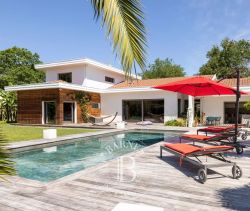 A vendre MAISON CONTEMPORAINE 5 PIECES 240 M² HOSSEGOR