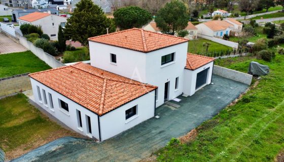 CASA CONTEMPORÁNEA JUNTO AL MAR TALMONT SAINT HILAIRE