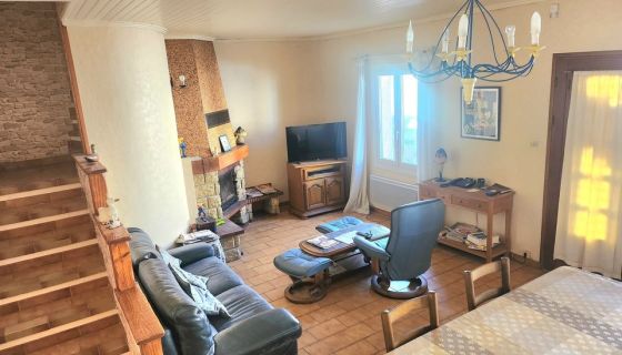 A vendre Maison R+1 type 5 13230 Port Saint Louis Du Rhone