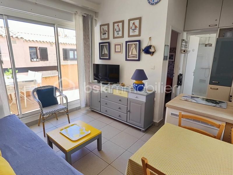 APPARTEMENT NEUF T2 23 M2 BORD DE MER LEUCATE