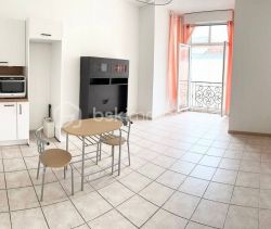 APPARTEMENT T2 42 M2 PLAGE à PIED MENTON