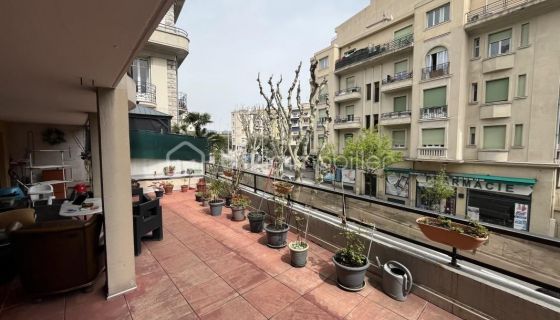 APARTAMENTO T3 61 M2 TERRAZA JUNTO AL MAR BONITO