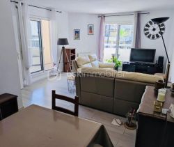 A louer APPARTEMENT T4 92 M2 TERRASSE  PAU