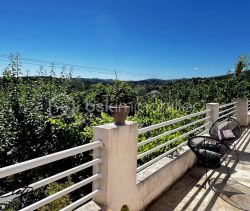 A louer MAISON  7 PIECES 180 M2  DRAGUIGNAN