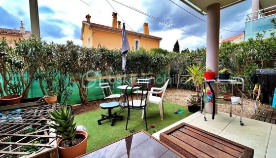 A louer APPARTEMENT T2 38 M2 BORD DE MER TOULON