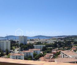 APPARTEMENT T4 63 M2 BORD DE MER TOULON