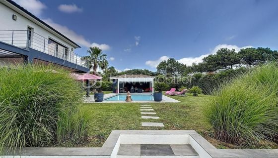 CASA CONTEMPORÁNEA JUNTO AL MAR SAINT GILLES