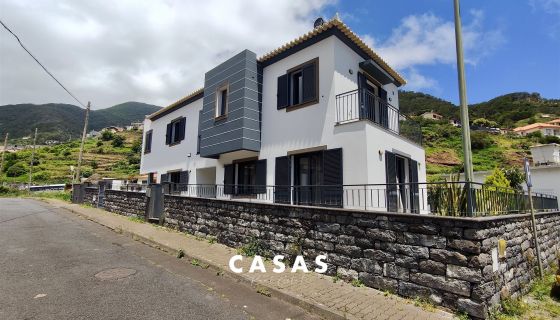 For sale 4 room house 150 m² Machico 