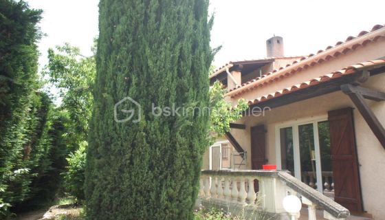 A louer MAISON  4 PIECES 128 M2 BORD DE MER OLLIOULES