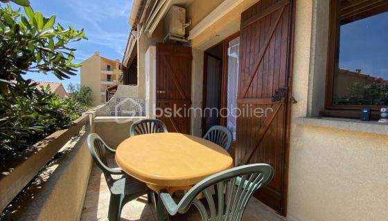 A louer APPARTEMENT T3 43 M2 TERRASSE BORD DE MER LEUCATE