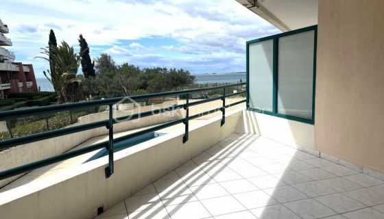 APARTAMENTO T3 52 M2 TERRAZA VISTAS AL MAR SETE