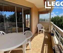 APPARTEMENT DE PRESTIGE T3 74 M2 TERRASSE BORD DE MER SAINT RAPHAEL