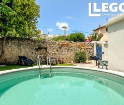 A louer MAISON  6 PIECES 138 M2 BORD DE MER ANTIBES