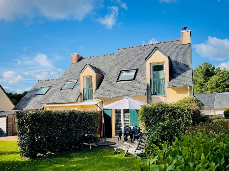 For sale CHARMING 4 ROOM House 57 M² in Cap-Coz FOUESNANT