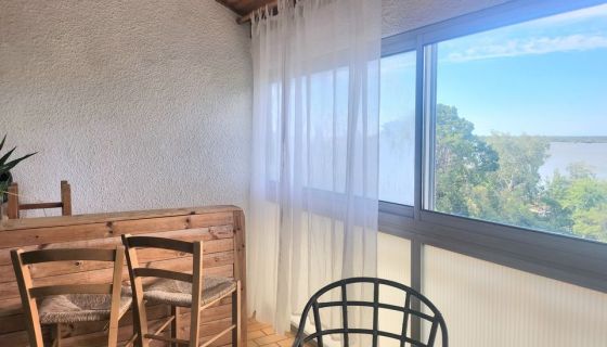 A vendre Splendide DUPLEX vue RhÃ´ne 13230 Port Saint Louis Du Rhone