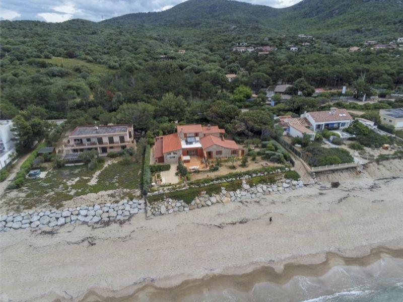 For sale Exceptional property 6 rooms 156 m² feet in the water and on the beach OLMETO