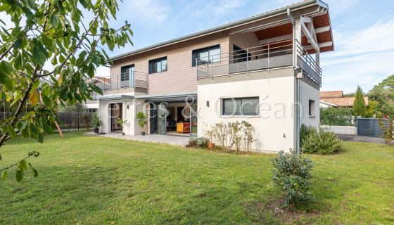 CASA DEL ARQUITECTO JUNTO AL MAR EN CAPBRETON