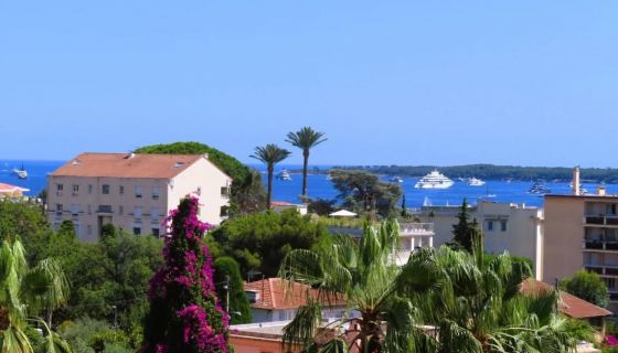 APARTAMENTO PRESTIGIO T3 71 M2 TERRAZA JUNTO AL MAR CANNES