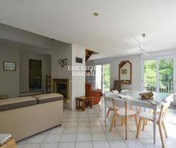 A louer MAISON  5 PIECES 125 M2 BORD DE MER CUCQ