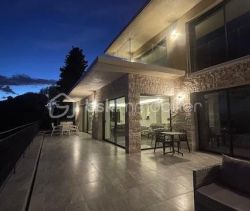 A louer MAISON  7 PIECES 370 M2  MOUGINS