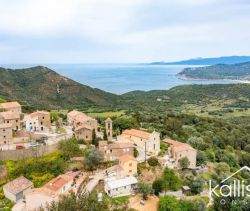 MAISON  DE MAîTRE BORD DE MER VILLANOVA