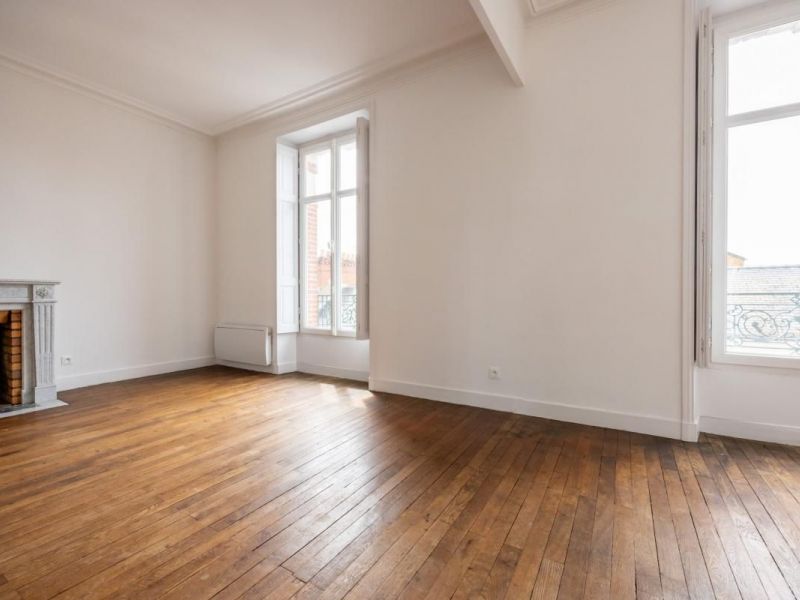 For rent APARTMENT T3 66 M2 NANTES