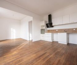 For rent APARTMENT T3 66 M2 NANTES