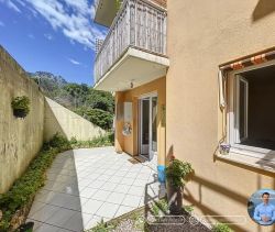 APPARTEMENT T3 58 M2 TERRASSE BORD DE MER MENTON