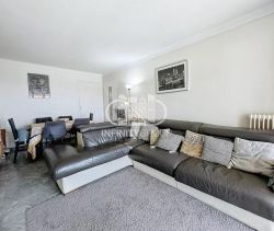 A louer APPARTEMENT T3 67 M2 TERRASSE VUE MER JUAN LES PINS