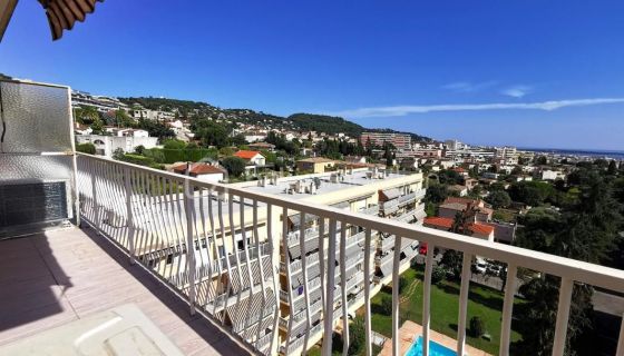 APPARTEMENT T3 71 M2 VUE MER LE CANNET