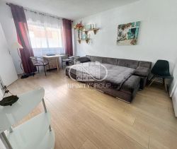 A louer STUDIO  27 M2 BORD DE MER GOLFE JUAN