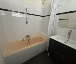 A louer APPARTEMENT T3 67 M2 BORD DE MER MARIGNANE