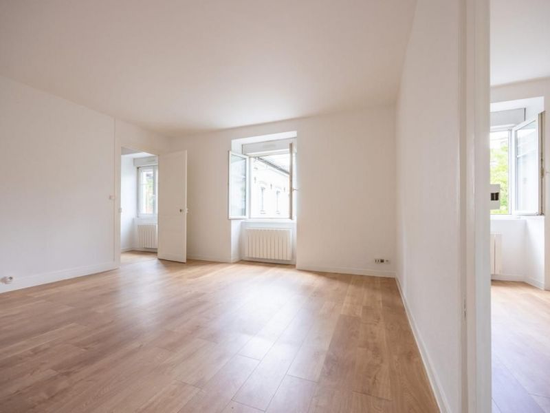 For rent APARTMENT T3 55 M2 NANTES