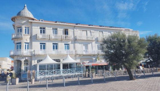 APARTAMENTO T2 12 M2 FRENTE AL MAR SOULAC SUR MER Primera línea de playa