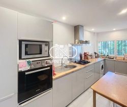 A louer APPARTEMENT T3 68 M2 TERRASSE BORD DE MER ANTIBES