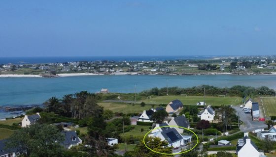 vente maison contemporaine - accès à la mer - piscine COUVERTE -Guisseny