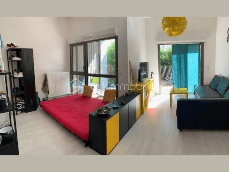 A louer APPARTEMENT T2 44 M2 TERRASSE  BORDEAUX