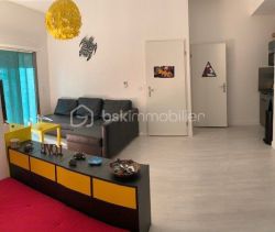 A louer APPARTEMENT T2 44 M2 TERRASSE  BORDEAUX