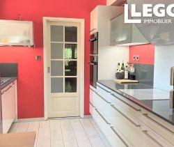 A louer MAISON  7 PIECES 190 M2  FAYENCE