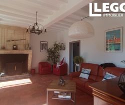 A louer MAISON  DE MAîTRE  COUTRAS