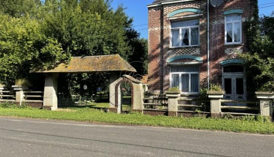 MAISON  DE MAîTRE BORD DE MER OYE PLAGE