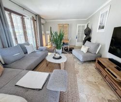 A louer APPARTEMENT NEUF T3 84 M2 TERRASSE BORD DE MER LE CANNET