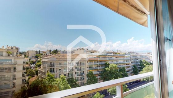 APARTAMENTO T2 51 M2 JUNTO AL MAR CANNES