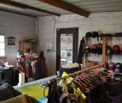 A vendre CENTRE EQUESTRE PROCHE VEULES LES ROSES