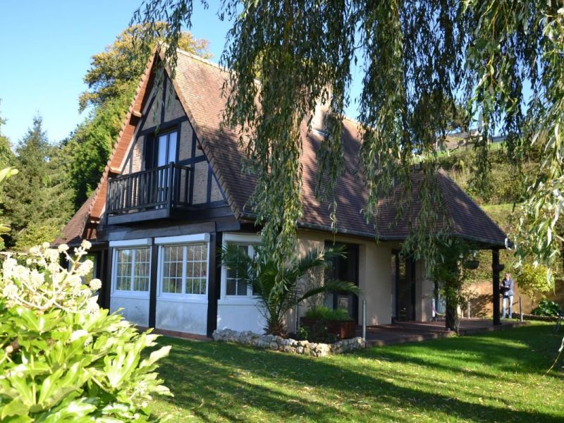 A vendre Maison de style normand rénovée moins de 10 minutes de la mer 76450 Vittefleur