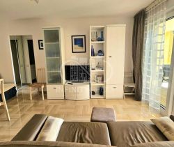 A louer APPARTEMENT T2 39 M2 TERRASSE BORD DE MER ANTIBES